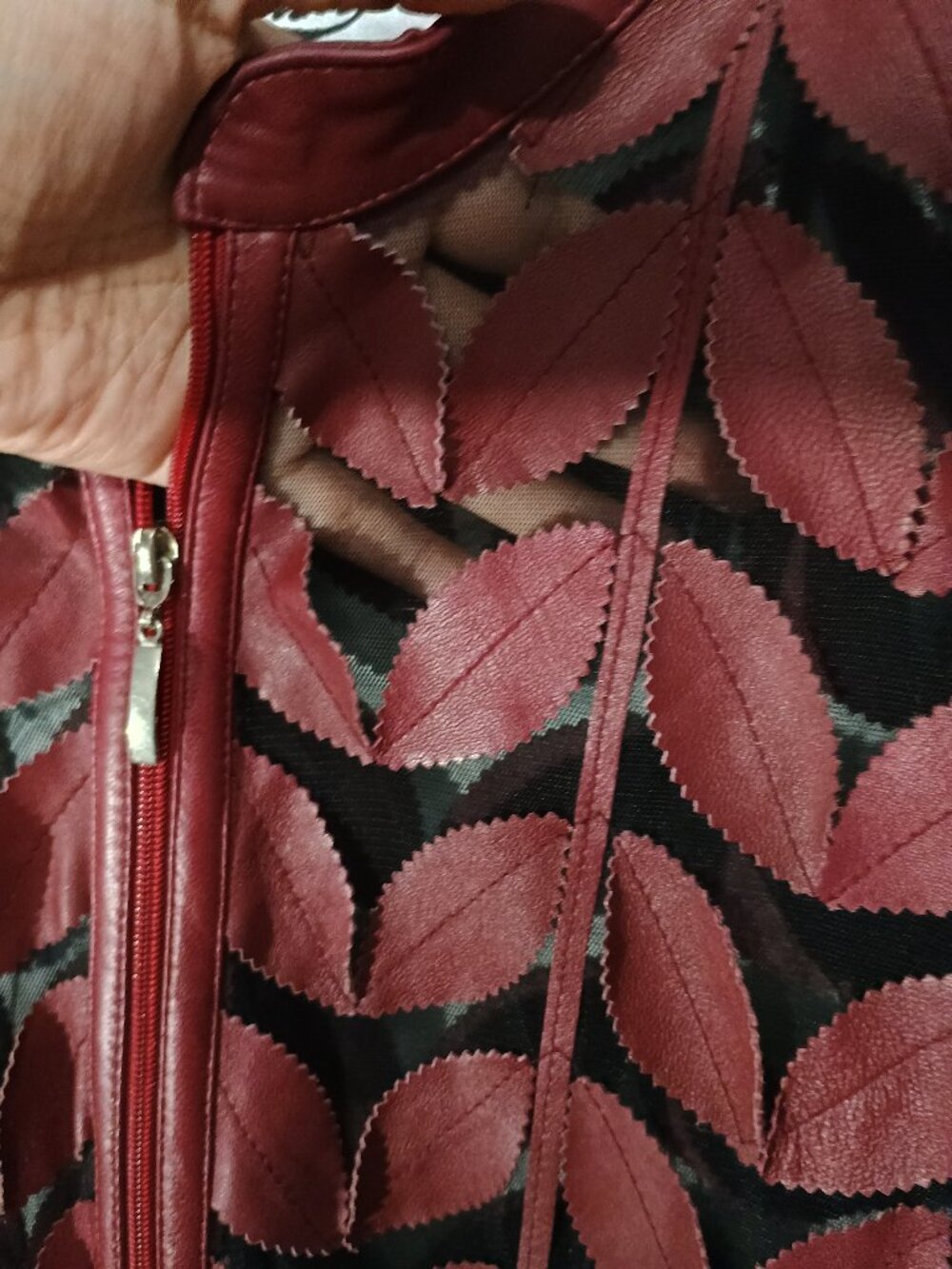 Orika Leather Burgundy Leaf Appliqué Mesh Zip Jacket Vintage Statement Top - Picture 7 of 7